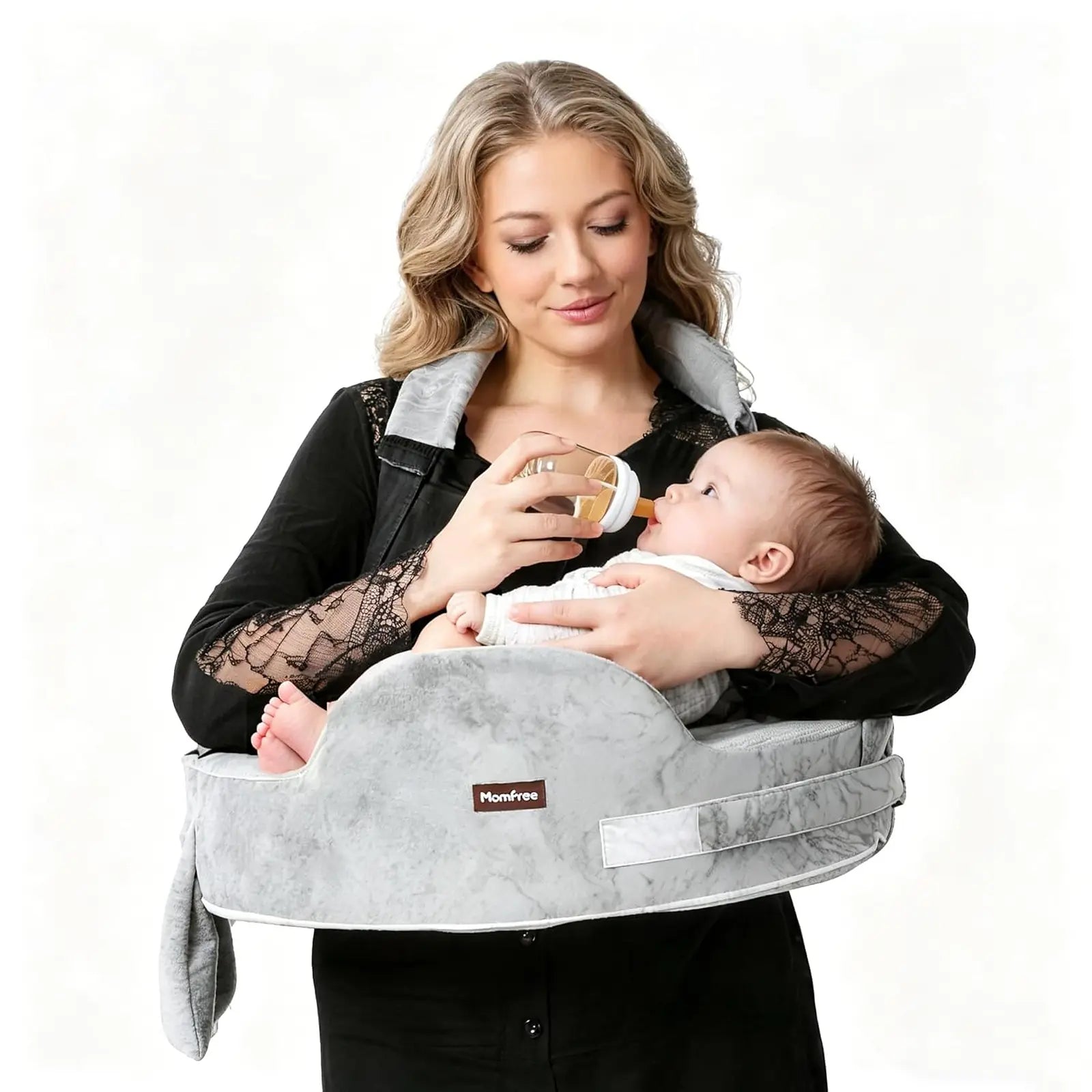 Mother bottle-feeding her baby with the Momfree MF016 adjustable nursing pillow and supportive straps